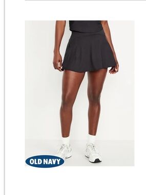 Old Navy Black Performance Pleated Skort